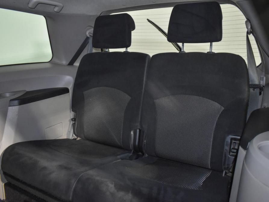 Mitsubishi Grandis I Санкт-Петербург  - изображение 13