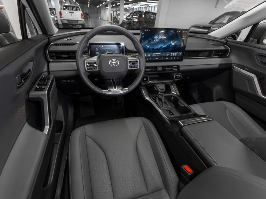 Toyota RAV4 VI (XA60) Москва  - изображение 7