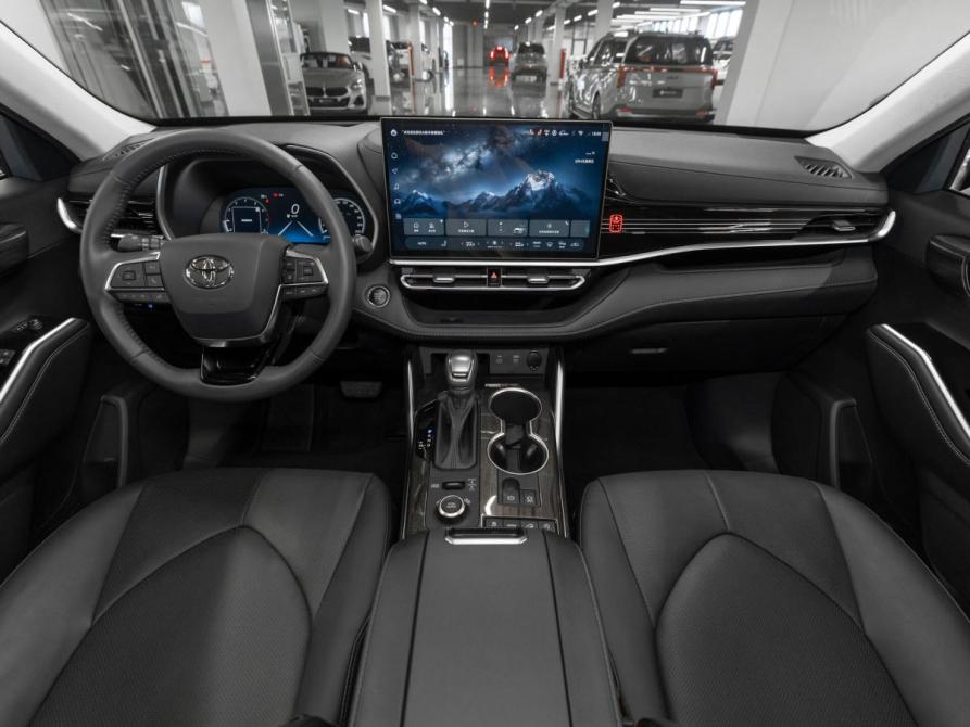 Toyota Highlander IV (XU70) Москва  - изображение 8