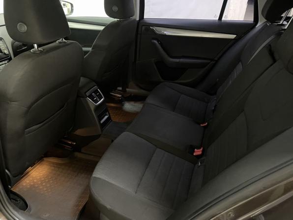 Skoda Octavia III (A7) с пробегом 2014 года, цена 990 000 рублей, 183251 км, универсал, Автокод Объявления