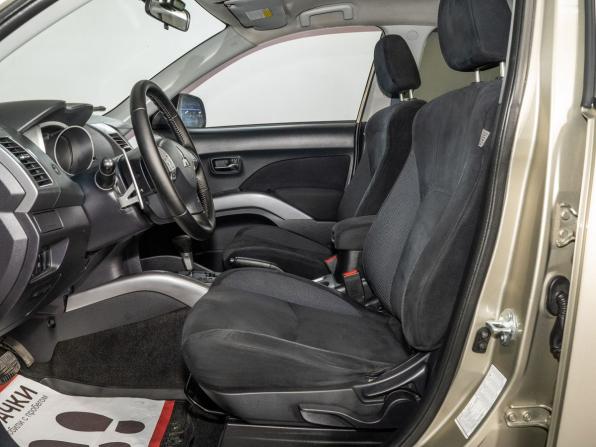 Mitsubishi Outlander II с пробегом 2008 года, цена 1 058 500 рублей, 215299 км, внедорожник, Автокод Объявления