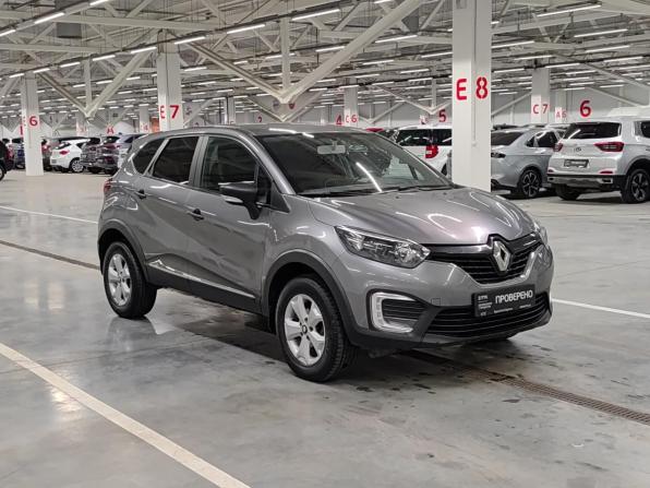 Renault Kaptur I с пробегом 2017 года, цена 1 105 000 рублей, 170302 км, внедорожник, Автокод Объявления