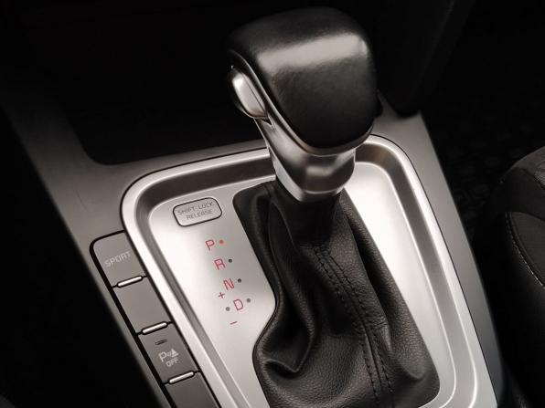Kia Ceed III с пробегом 2019 года, цена 1 850 000 рублей, 102500 км, хэтчбек, Автокод Объявления