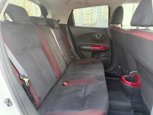 Nissan Juke I с пробегом 2012 года, цена 865 000 рублей, 162550 км, внедорожник, Автокод Объявления