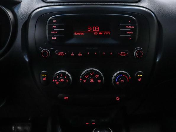 Kia Soul II с пробегом 2015 года, цена 1 250 000 рублей, 94317 км, хэтчбек, Автокод Объявления