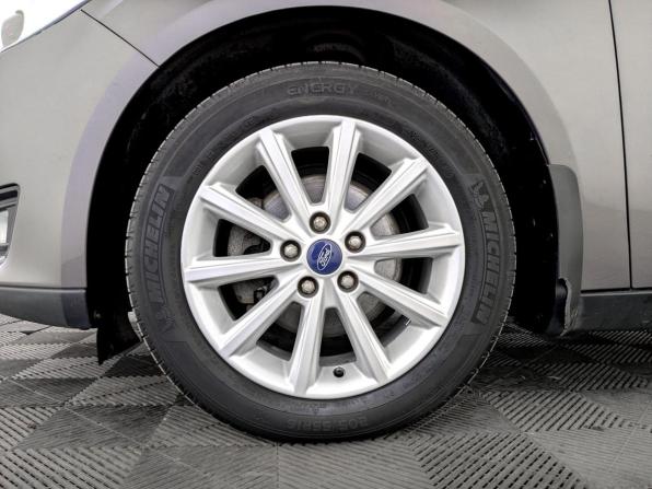 Ford Focus III Рестайлинг с пробегом 2018 года, цена 1 470 000 рублей, 70252 км, универсал, Автокод Объявления