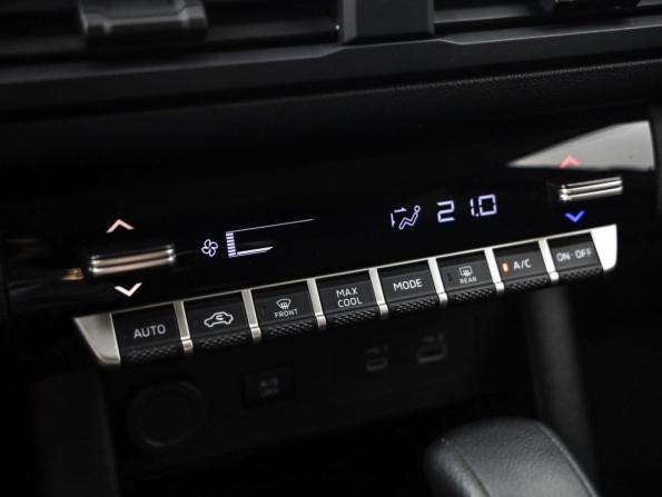Mitsubishi L200 VI с пробегом 2025 года, цена 4 290 000 рублей, 41865 км, offers.body_type.unknown, Автокод Объявления