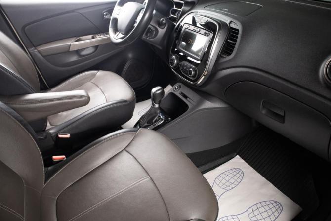Renault Kaptur I с пробегом 2019 года, цена 1 399 000 рублей, 199849 км, внедорожник, Автокод Объявления