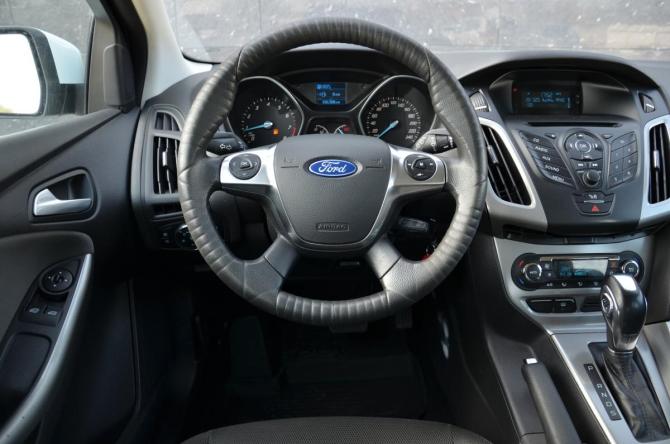 Ford Focus III с пробегом 2013 года, цена 849 900 рублей, 106388 км, хэтчбек, Автокод Объявления