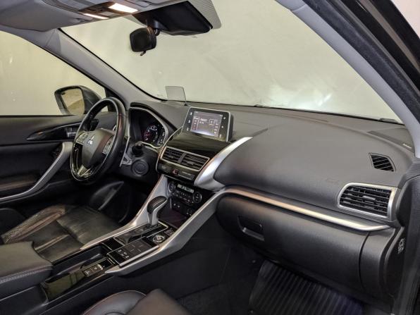 Mitsubishi Eclipse Cross I с пробегом 2018 года, цена 1 595 000 рублей, 228926 км, внедорожник, Автокод Объявления