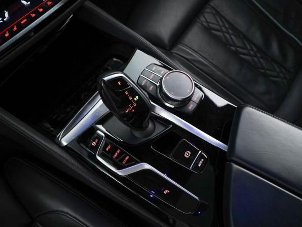 BMW 5 серии VII (G30/G31/G38) Рестайлинг с пробегом 2020 года, цена 4 499 050 рублей, 111586 км, седан, Автокод Объявления