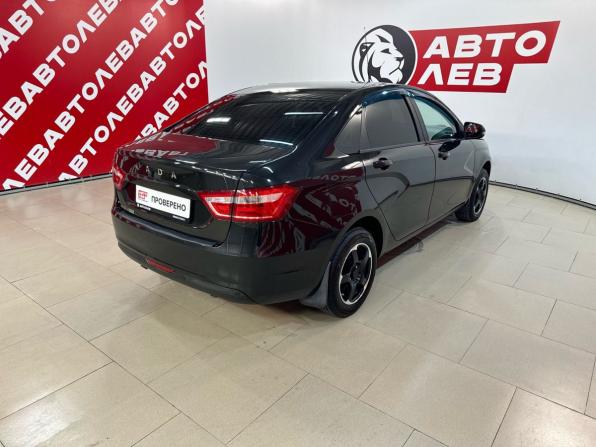 Lada (ВАЗ) Vesta I с пробегом 2018 года, цена 900 000 рублей, 165183 км, седан, Автокод Объявления