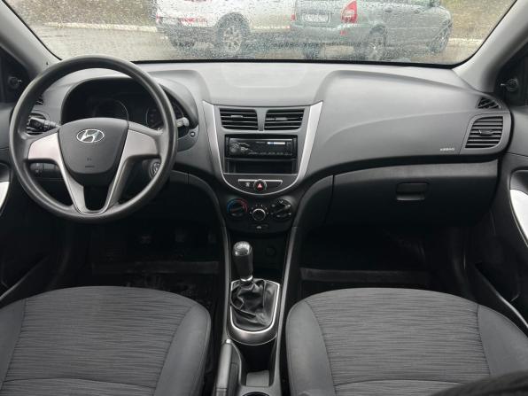 Hyundai Solaris I Рестайлинг с пробегом 2016 года, цена 849 000 рублей, 171000 км, седан, Автокод Объявления