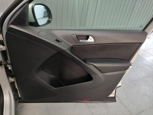 Volkswagen Tiguan I с пробегом 2010 года, цена 1 165 000 рублей, 223115 км, внедорожник, Автокод Объявления