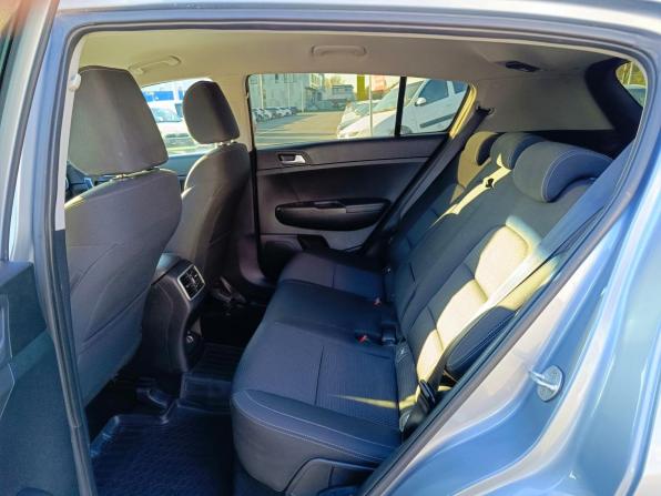 Kia Sportage IV Рестайлинг с пробегом 2021 года, цена 2 489 995 рублей, 75023 км, внедорожник, Автокод Объявления