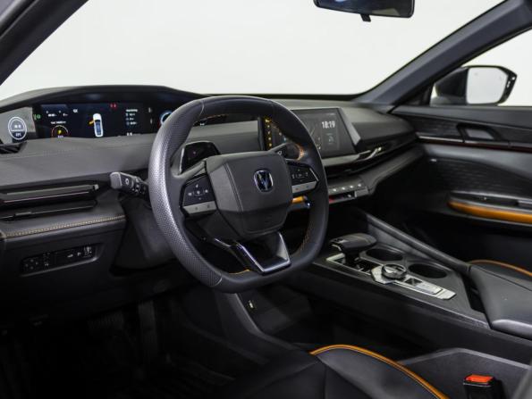 Changan UNI-V I с пробегом 2024 года, цена 2 399 000 рублей, 14600 км, лифтбек, Автокод Объявления