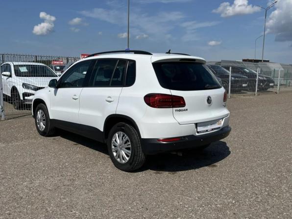 Volkswagen Tiguan I Рестайлинг с пробегом 2014 года, цена 1 295 000 рублей, 246576 км, внедорожник, Автокод Объявления