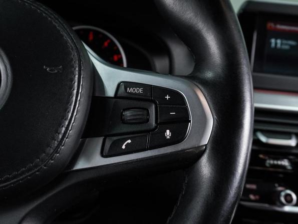 BMW 5 серии VII (G30/G31/G38) с пробегом 2017 года, цена 3 530 000 рублей, 121176 км, седан, Автокод Объявления