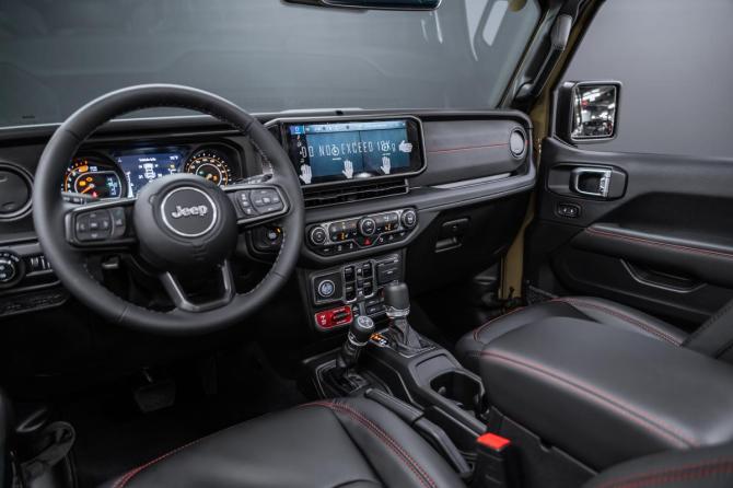 Новый Jeep Wrangler IV (JL) Рестайлинг 2025 года, цена 7 400 000 рублей, внедорожник, Автокод Объявления