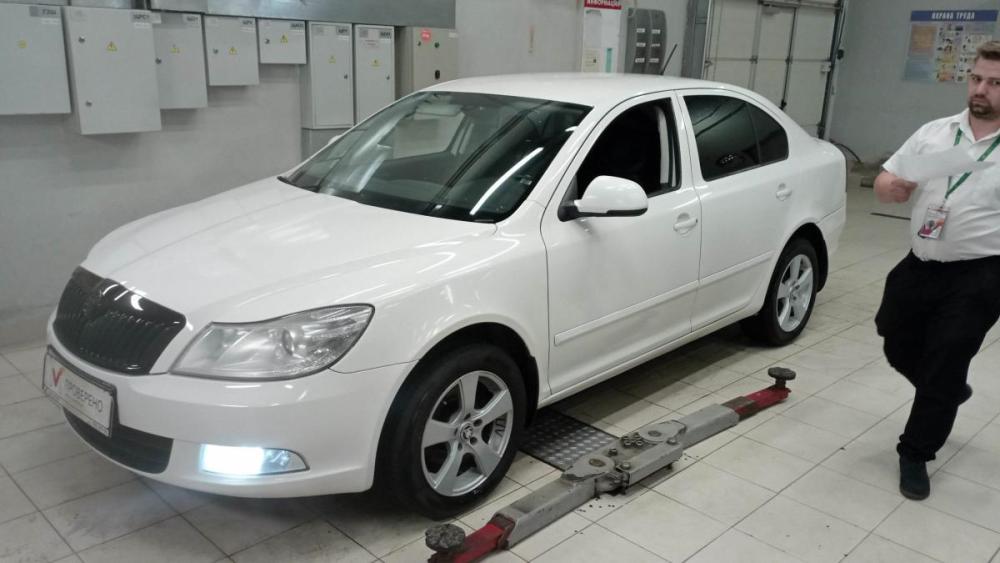 Skoda Octavia II (A5) Рестайлинг Мурино  - изображение 4