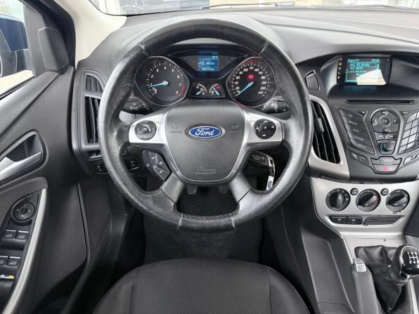 Ford Focus III с пробегом 2015 года, цена 699 000 рублей, 205000 км, универсал, Автокод Объявления