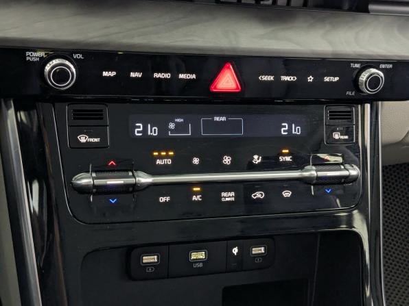 Kia Carnival IV с пробегом 2022 года, цена 3 990 000 рублей, 146029 км, минивэн, Автокод Объявления