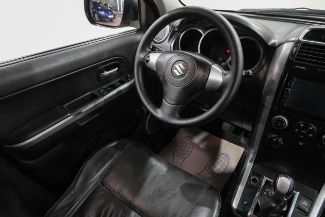 Suzuki Grand Vitara II с пробегом 2005 года, цена 699 000 рублей, 358000 км, внедорожник, Автокод Объявления