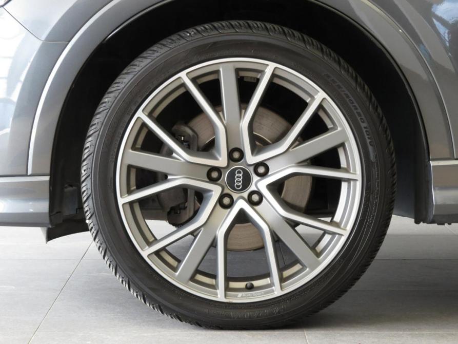Audi Q3 II (F3) Санкт-Петербург  - изображение 25
