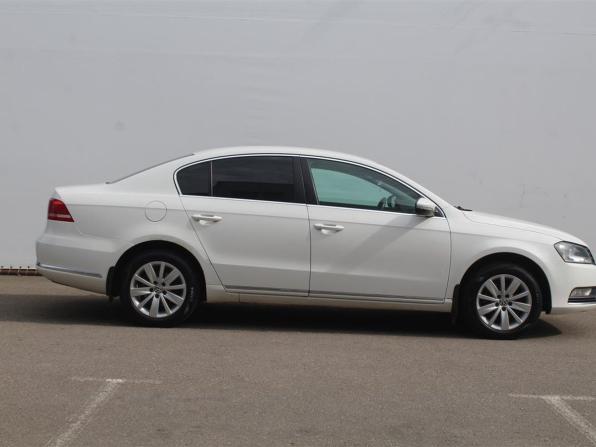 Volkswagen Passat B7 с пробегом 2011 года, цена 970 000 рублей, 215806 км, седан, Автокод Объявления
