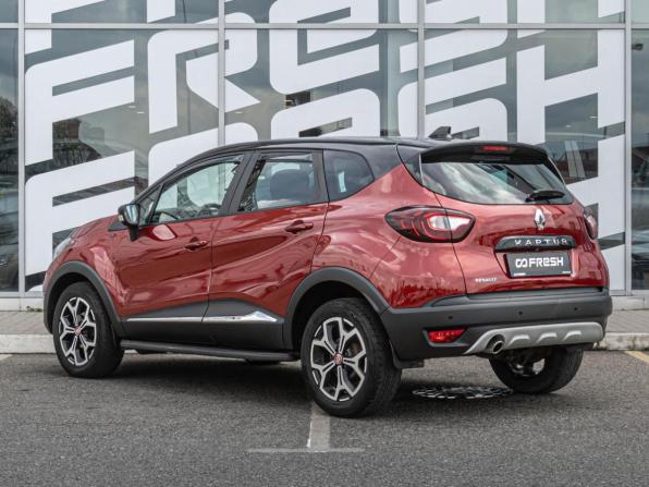 Renault Kaptur I с пробегом 2018 года, цена 1 530 000 рублей, 137609 км, внедорожник, Автокод Объявления
