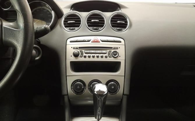 Peugeot 408 I с пробегом 2013 года, цена 549 000 рублей, 142000 км, седан, Автокод Объявления