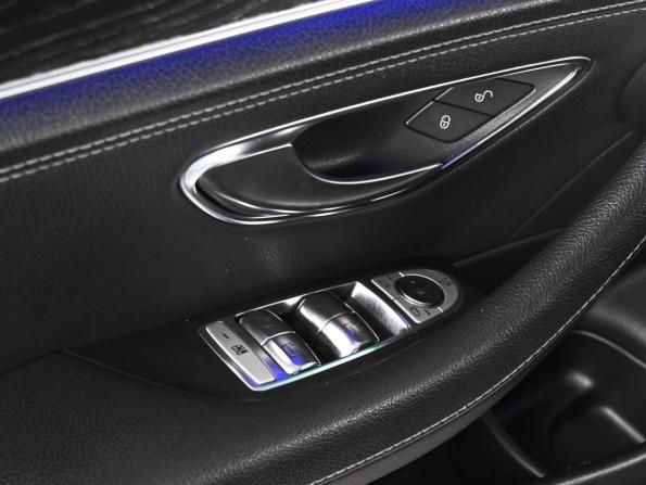 Mercedes-Benz E-Класс V (W213 S213 C238) с пробегом 2018 года, цена 2 949 000 рублей, 131421 км, седан, Автокод Объявления