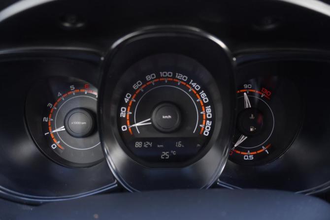 Lada (ВАЗ) Vesta I с пробегом 2017 года, цена 850 000 рублей, 88100 км, седан, Автокод Объявления