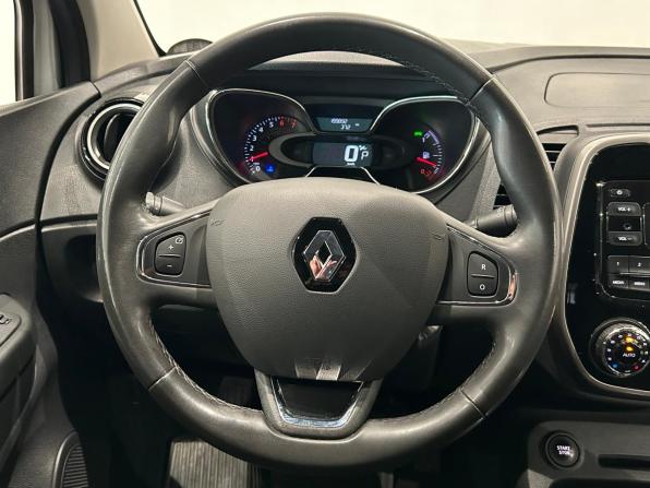 Renault Kaptur I с пробегом 2019 года, цена 1 099 000 рублей, 199892 км, внедорожник, Автокод Объявления