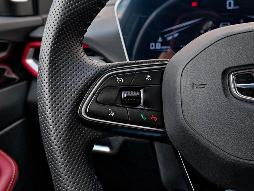 Geely Coolray I Рестайлинг Краснодар  - изображение 17
