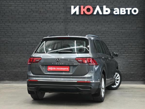 Volkswagen Tiguan II Рестайлинг с пробегом 2021 года, цена 2 900 000 рублей, 46912 км, внедорожник, Автокод Объявления