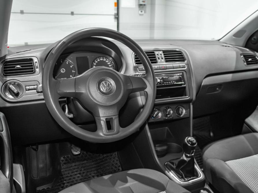 Volkswagen Polo V Екатеринбург  - изображение 12