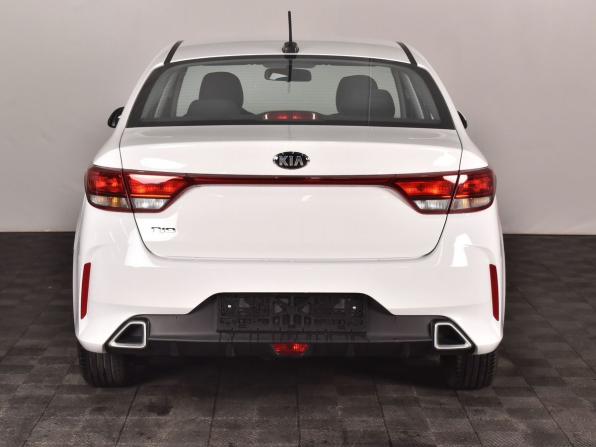 Kia Rio IV Рестайлинг с пробегом 2021 года, цена 1 210 000 рублей, 65658 км, седан, Автокод Объявления
