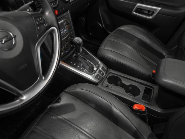 Opel Antara I Рестайлинг с пробегом 2012 года, цена 945 000 рублей, 202670 км, внедорожник, Автокод Объявления