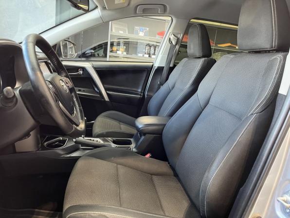 Toyota RAV4 IV (XA40) Рестайлинг с пробегом 2018 года, цена 2 450 000 рублей, 162000 км, внедорожник, Автокод Объявления