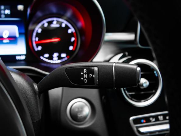 Mercedes-Benz C-Класс IV (W205) с пробегом 2015 года, цена 2 675 000 рублей, 58023 км, седан, Автокод Объявления