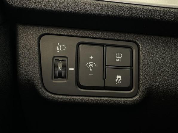 Hyundai Solaris II с пробегом 2019 года, цена 1 157 000 рублей, 142084 км, седан, Автокод Объявления