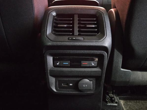 Volkswagen Tiguan II с пробегом 2018 года, цена 2 415 000 рублей, 168748 км, внедорожник, Автокод Объявления