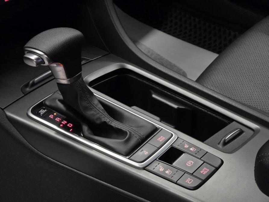 Kia K5 II Красноярск  - изображение 15