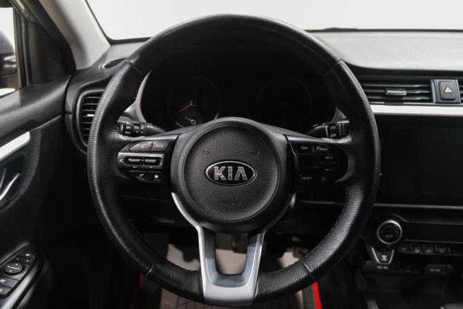Kia Rio IV Рестайлинг с пробегом 2020 года, цена 1 699 000 рублей, 94400 км, седан, Автокод Объявления