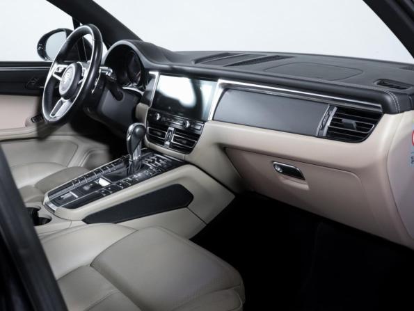 Porsche Macan I Рестайлинг с пробегом 2019 года, цена 4 799 000 рублей, 63160 км, внедорожник, Автокод Объявления