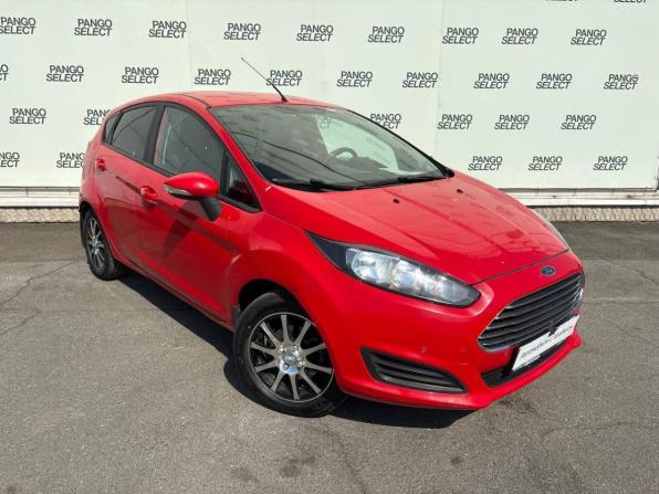 Ford Fiesta Mk6 Рестайлинг с пробегом 2016 года, цена 1 020 000 рублей, 30000 км, хэтчбек, Автокод Объявления