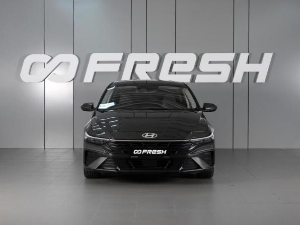 Hyundai Elantra VII (CN7) Рестайлинг с пробегом 2024 года, цена 2 150 000 рублей, 16115 км, седан, Автокод Объявления