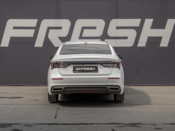 Omoda S5 с пробегом 2024 года, цена 1 499 000 рублей, 7786 км, седан, Автокод Объявления