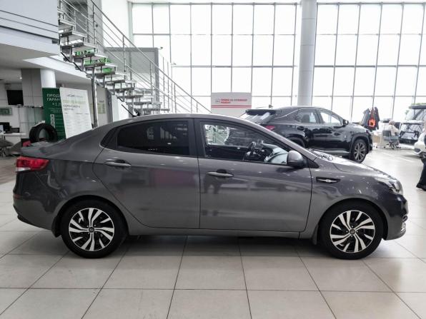 Kia Rio III Рестайлинг с пробегом 2015 года, цена 1 108 000 рублей, 129335 км, седан, Автокод Объявления